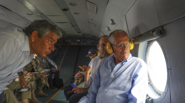 PPK mira con preocupación el panorama que muestran las calles y campos de Piura.