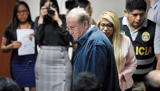 El exsecretario de presidencia, Luis Nava, agradeció a la fiscalía por desistir del requerimiento de una prisión preventiva en su contra. (Foto: GEC)