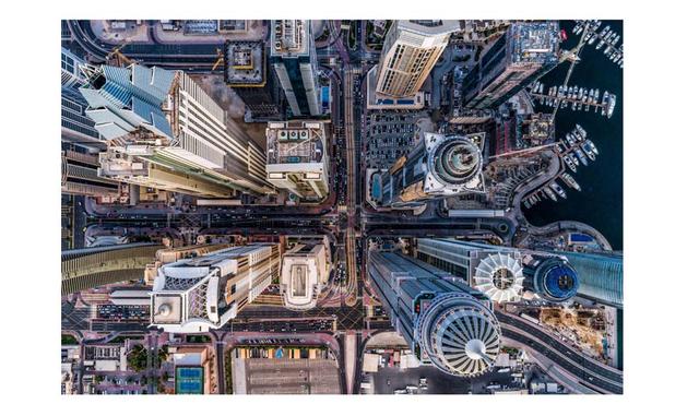 Urbana. Primer premio: Concrete Jungle de bachirm