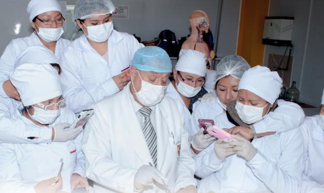 Universidad Privada Autónoma del Sur. Ubicada en Arequipa. Las carreras autorizadas son tres: Enfermería; Farmacia y Bioquímica; y Tecnología Médica: Fisioterapia y Rehabilitación.