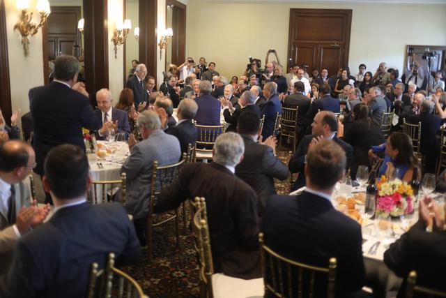 "Estamos detenidos, somos comodones, alguien tiene que despertarnos e incluso aguijonearnos, por eso en la clase media les pido que pongamos nuestros ojos", indicó. (Foto: Renzo Salazar / GEC)
