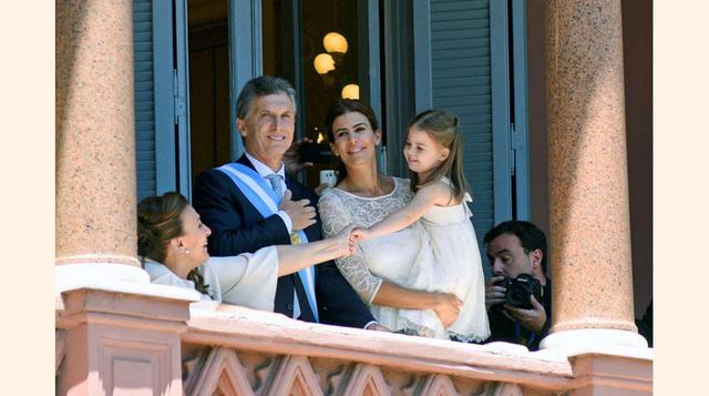 Argentina – Mauricio Macri, el mandatario de argentina tiene 4 hijos ; durante su primer matrimonio con Ivonne Bordeu procreó a Agustina, Gimena y Francisco. Hasta el momento, los hijos mayores del presidente han optado por el bajo perfil y mantienen su v