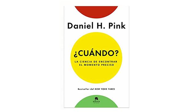 FOTO 7 | 7. ¿Cuándo? La ciencia de encontrar el momento perfecto, de Daniel H. Pink. Encontrar el momento correcto para las cosas es sumamente importante en nuestras vidas. Según Daniel Pink, la hora del día puede impactar en nuestro proceso de toma de decisiones, o en la forma en la que aprendemos y en nuestra habilidad para ser eficientes y productivos. Partiendo de investigaciones psicológicas, biológicas y económicas, Pink revela en este libro cómo podemos encontrar el tiempo perfecto para hacer las cosas y tener éxito. Además, nos ofrece estrategias para mejorarnos a nosotros mismos y nos muestra cómo usar patrones ocultos del día para construir el mejor horario para nuestra vida.