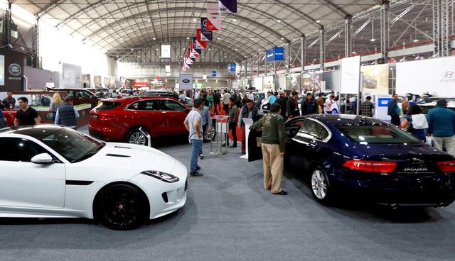 Foto 3 | EVALÚA RENOVAR TU VEHÍCULO: Puede que tengamos un feeling especial a nuestro auto pero si tiene una antigüedad mayor a 5 años, sería idea plantearse la opción de renovarlo. Tener un vehículo nuevo, además de los beneficios como el confort, durabilidad, etc. es mayor seguridad para toda la familia y un ahorro sustancial en reparaciones continúas que demanda un vehículo muy antiguo. Actualmente,  existen distintas opciones y facilidades. (Foto: Andina)