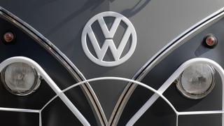 Volkswagen evidencia crisis al anunciar fuerte caída de ganancia trimestral