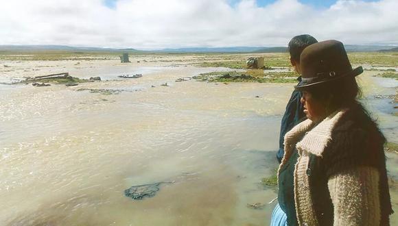 Tragedia ambiental en rio Desaguadero tras derrame de aceite vegetal.