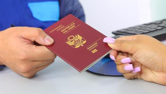 El pasado viernes 19 de mayo se habilitaron 300,000 citas para el trámite del pasaporte electrónico. Foto: Migraciones