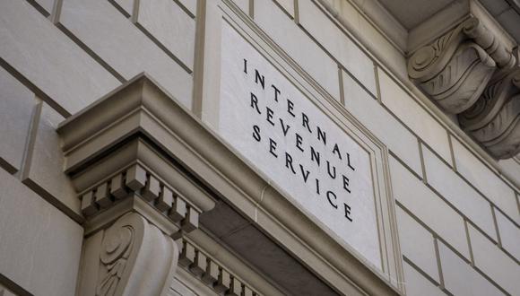 El Servicio de Impuestos Internos puede enviarte otro cheque si la investigación sale a tu favor (Foto: AFP)