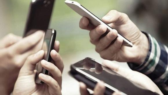 ¿Cómo evitar que su teléfono le genere estrés? Expertos recomiendan seguir algunos pasos (Foto: Shutterstock)