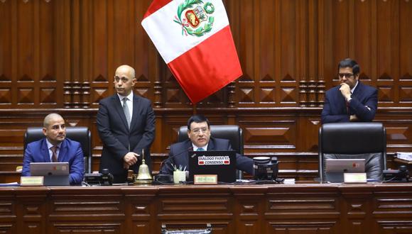 Hasta el momento, se han creado dos documentos para solicitar la moción de vacancia de la presidenta. Uno fue impulsado por Perú Libre y otro por Cambio Democrático - Juntos por el Perú.  (Foto: Congreso)