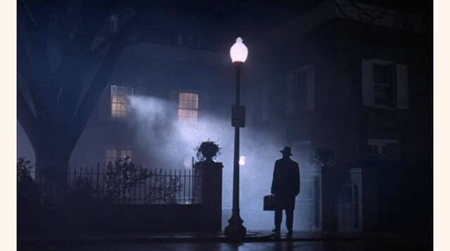 El exorcista. Considerada por mucho tiempo como "la película más terrorífica de todos los tiempos" fue censurada en muchos estados de los EE.UU. y no pudo verse en Gran Bretaña hasta 1990. (Foto:Imdb)