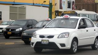 Aplicativos de taxi: Fuerza Popular vuelve a la carga en su intención de regular mercado