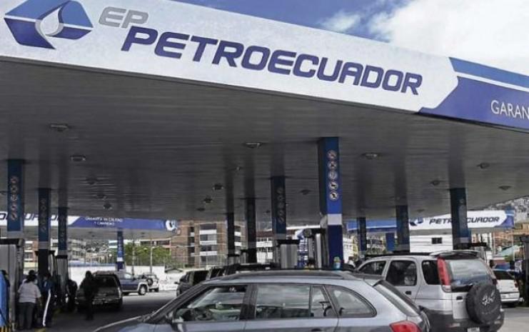 El Gobierno ecuatoriano ha pedido a sus acreedores privados de los bonos de deuda exterior que acepten que se difiera el pago de intereses hasta agosto próximo.