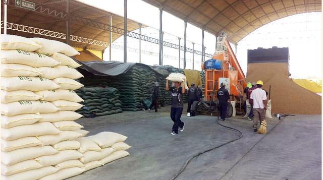 Ransa Trujillo también participa en transporte y procesado de cáscara de soya, que sirve de suministro para alimento avícola en la costa norte.(Foto: Wilfredo Huanachin)