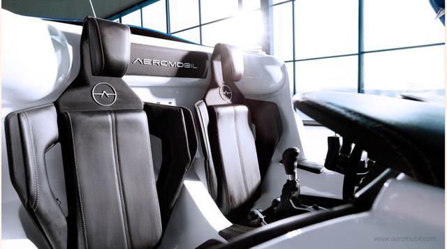 El vehículo tiene dos asientos al estilo automóvil deportivo, aunque se piensa que en el futuro tendrá espacio para cuatro.  (Foto: aeromobil.com)