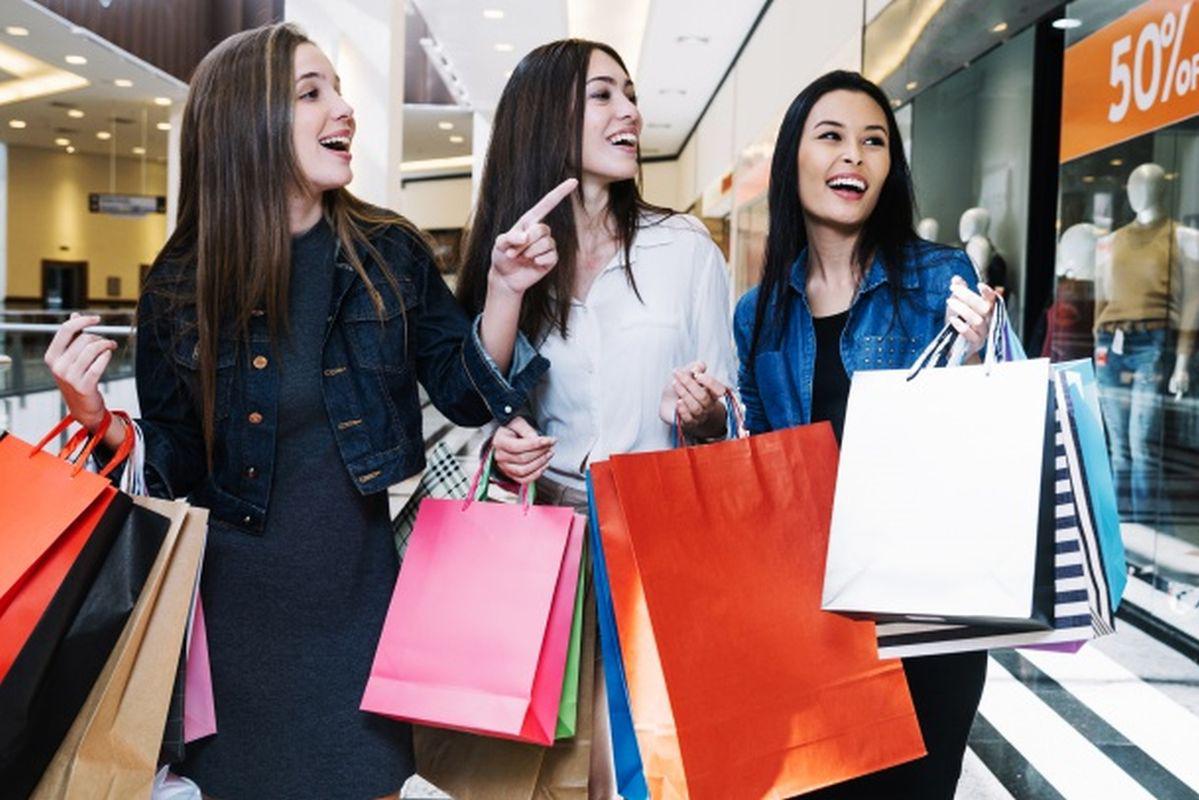 Una persona debe calcular cuánto dinero puede gastar de acuerdo a sus necesidades. (Foto: Freepik)