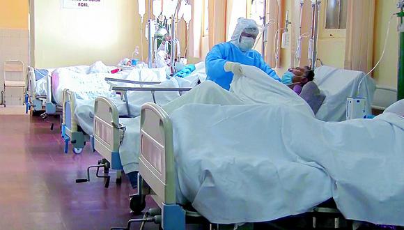 Los pacientes con COVID-19 en estado crítico se encuentran internados en la unidad de cuidados intensivos de los hospitales. (GEC)