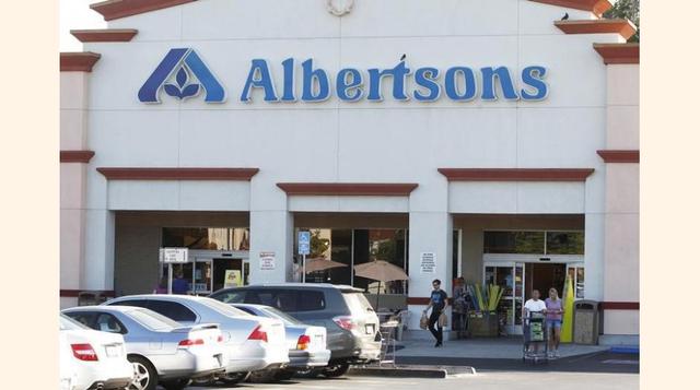 La cadena de supermercados Albertson’s está en el puesto número 3, un sitio más arriba que el 2015. La empresa con sede en Idaho es la segunda cadena de supermercados más grande del país después de Kroger y registró ingresos de 58,700 mdd.