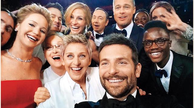 Selfie de los Oscar. Estados Unidos, 2014. Foto: Bradley Cooper.
