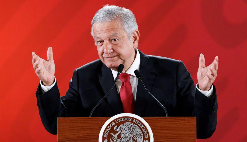 Con esta burla, el presidente mexicano dio a entender su incredulidad ante la decisión del BM de situar a México por detrás de Chile, un país que está atravesando un estallido social desconocido en su historia reciente. (Foto: EFE)