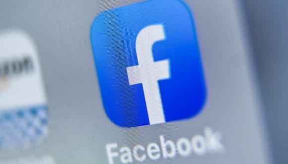 La campaña pide específicamente a las empresas que no se anuncien en las plataformas de Facebook en julio. (Foto: DENIS CHARLET / AFP)