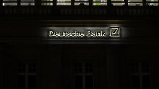 Deutsche Bank bajo escrutinio en investigación de manipulación de precios del oro