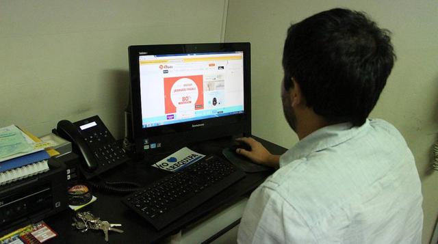 2012. Se promulgó la Ley de Promoción de la Banda Ancha y Construcción de la Red Dorsal Nacional de Fibra Óptica (RDNFO) con el fin de impulsar el desarrollo, utilización y masificación del acceso a Internet de forma permanente y a alta velocidad a nivel 