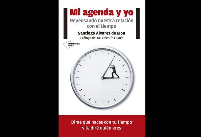 FOTO 9 | ‘Mi agenda y yo’. Es un libro que busca establecer una conversación entre autor y lector. A diferencia, sin embargo, de los diálogos de la Grecia clásica, no ofrece respuestas. Nuestra agenda es el estetoscopio que nos permite explorar a qué damos prioridad en la vida, a qué dedicamos nuestro tiempo y nuestras energías. ‘Mi agenda y yo’ es un texto de acompañamiento, para que el lector no transite en solitario por los caminos que bosquejan las preguntas que Santiago Álvarez de Mon le plantea. “Mi agenda y yo” es una obra de madurez, acaso la más personal de Santiago Álvarez de Mon. Solo así puede establecerse la necesaria intimidad con el lector, y que este pueda responder a la pregunta con la que arranca el libro: ¿quién soy?

Autor: Santiago Álvarez de Mon 
Editorial: Plataforma Editorial