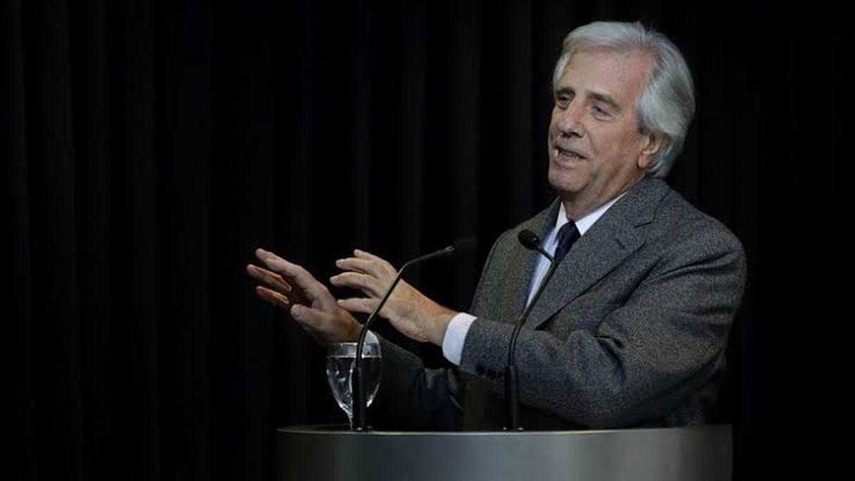 Tabaré Vázquez podrá realizar sus actividades presidenciales en Uruguay con normalidad. (Foto: EFE)