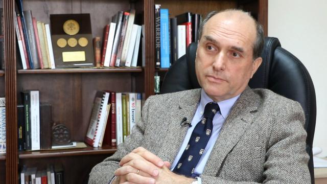 Francisco Tudela: “Hay que dar ejemplo a una América Latina cobarde. El presidente ha tenido un enorme mérito al tomar el toro por las astas. Se atrevió a decir lo que todo el mundo piensa y eso tiene mucho valor”  (Foto: El Comercio)