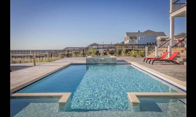 FOTO 5 | 5. Piscinas de inmersión. La crioterapia no es suficiente para el maestro de la motivación. También tiene una piscina de 57 grados en cada una de sus casas y en su complejo de Fiji. (foto: Megaricos)