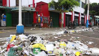 Calles del Callao lucen llenas de basura pese a que se levantó huelga de trabajadores de limpieza