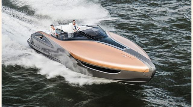 Lexus. La división japonesa del fabricante de automóviles Toyota, ha puesto en marcha un concepto de 12.7 metros de eslora de puro lujo, construida por Marquis-Carver Yacht Group en Wisconsin. (Foto: Megaricos)