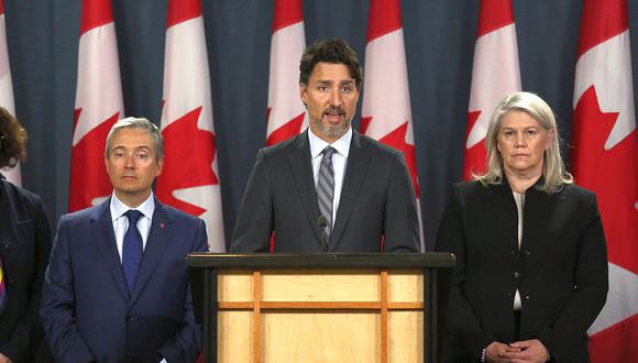 "No nos detendremos hasta que se haga justicia", dijo el primer ministro canadiense, Justin Trudeau, a las familias de las víctimas del derribo del avión de Ukraine International Airlines en Irán. (Foto: AFP)