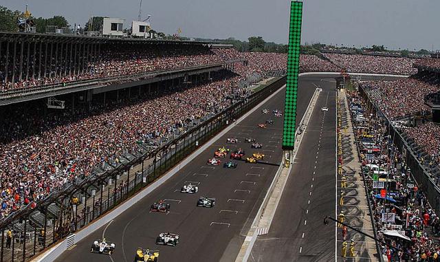 En el 2000, el impacto económico de la carrera en la ciudad de Indianápolis fue de US$ 336.6 millones.