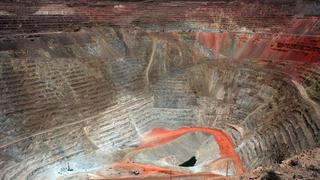 Southern Copper planea comprar concentrados de México para refinería por paralización de mina Cuajone