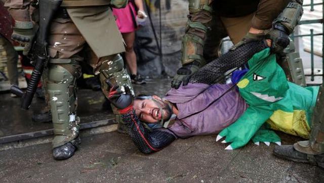 10. ONU denuncia "elevado número de violaciones de drechos humanos" por la represión policial. (Foto: Reuters)