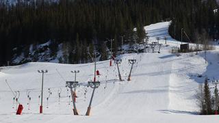 Centros de esquí de EE.UU. sufren por prohibición de visas de trabajo para estudiantes extranjeros