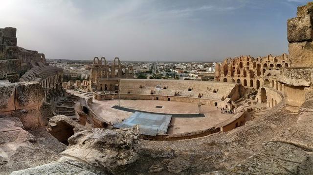 Túnez. Según Forbes, la ciudad tiene aún un ecosistema joven donde las finanzas, el coaching y las mentorías recién empiezan. La Primavera Árabe ayudó a poner el tema del emprendimiento en la mente de los ciudadanos. (Foto: Fotico)