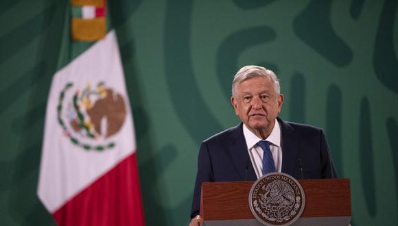 El presidente López Obrador, quien llegó al poder con el lema “primero los pobres”, ha expresado que “no acepta” la medición del Coneval, al argumentar que “nunca se había destinado tanto para apoyar a los pobres” con sus programas sociales. (Foto: AFP).