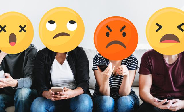 Entretenimiento e interacción social
En el entretenimiento, por ejemplo, aparecen grandes cambios. Así, los deportes individuales adquieren mayor auge pero los adolescentes privilegian las interacciones en grupo, luego de intercambiar consejos en línea. Las relaciones sociales se despersonalizan y la comunicación de sentimientos, por ejemplo, surge a través de dibujitos (emoticons) mientras la invitación de relaciones sexuales se limita a la pregunta mal pronunciada de ¿dónde estás?. (Foto: Freepik)