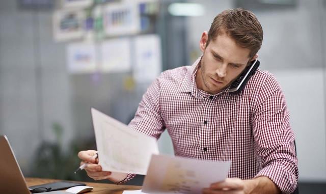 Actualiza constantemente tu CV: tenlo presentable y sobrio y súbelo al ciberespacio.