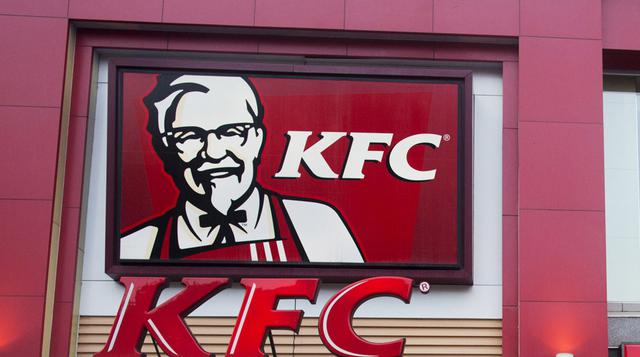 Coronel Sanders, El fundador de KFC convirtió su rostro en la propia imagen. El empresario vendió la cadena por US$ 2 millones. (Foto: Bloomberg)