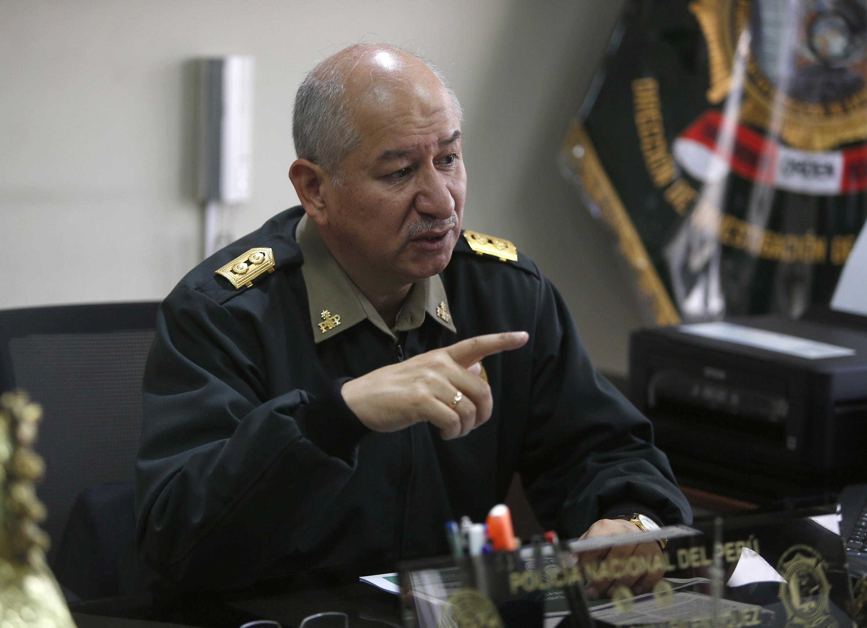 Dato. El general Guillén señaló que las bandas mayoritariamente están lavando dinero a través de la minería ilegal.