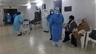 Colegio Médico advierte que tercera ola de contagios de COVID-19 ya empezó en Arequipa