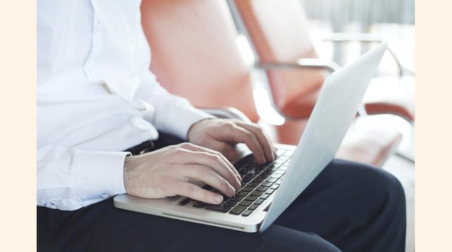 Almacenamiento online. No solo te ahorraras mucho espacio, porque tendrás todos tus documentos en la Red, si no que también te vendrá bien para no perderlos. Siempre haz una copia de seguridad. (Foto: thinkstock)