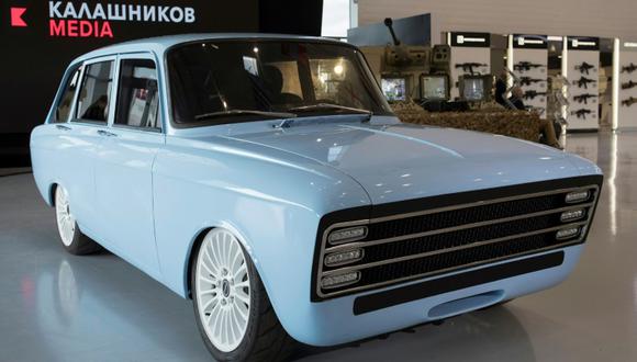 Fabricante de armas Kalashnikov presenta modelo de coche eléctrico