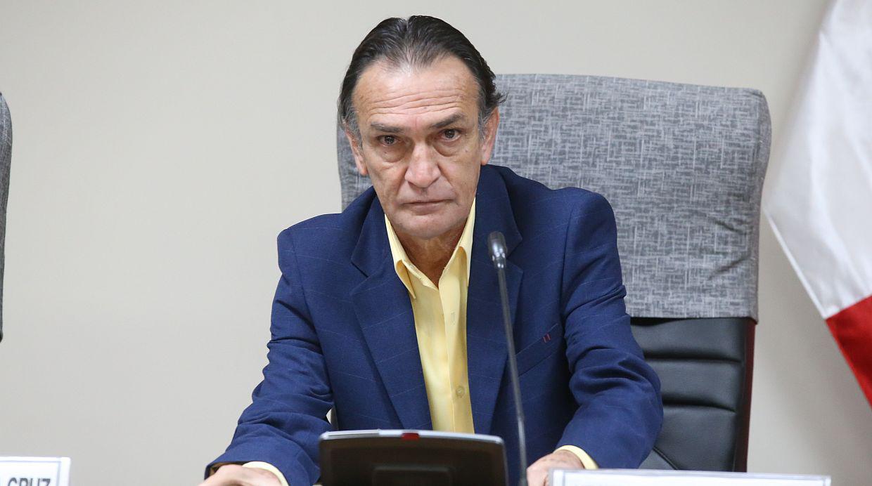 El congresista Héctor Becerril, de Fuerza Popular, ha negado en reiteradas ocasiones haberse reunido con Baltazar Morales y Guido Aguila. (USI)