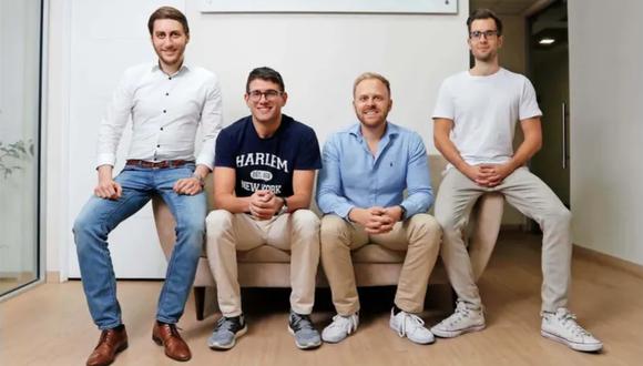 En la foto, los fundadores de Recorrido, la startups de venta de pasajes terrestres. De izquierda a derecha: Simón Narli, Julián Deutschle, Lennart Ruff y Tilmann Heydgen
