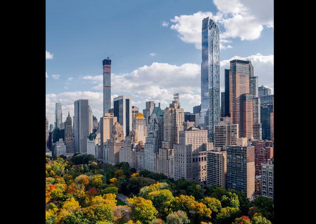 Foto 3 | 3. One57, 306 metros. El One57 (antes conocido como Carnegie 57) es un rascacielos de 75 plantas situado en Midtown Manhattan.
Tras su finalización en 2014, se alza a 306 metros de altura, convirtiéndose en uno de los edificios más altos de la ciudad.